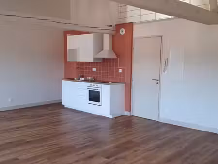 appartement t2 refait à neuf