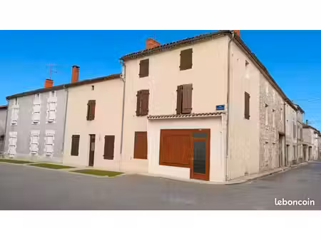 maison de ville 126m² - beau potentiel - centre mansle