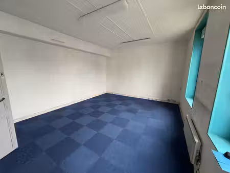 bureaux 50 m² saintes