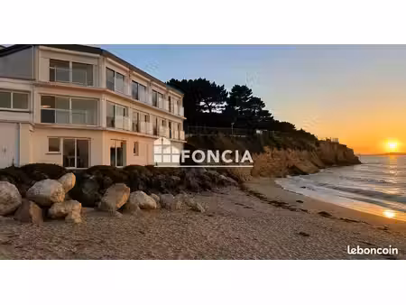 appartement sur la plage – studio rénové avec stationnement