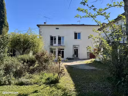 propriété 7 pièces 169 m²