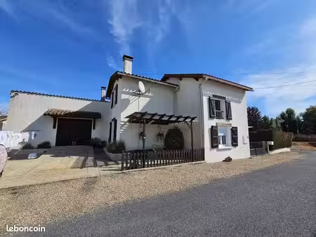 propriété 6 pièces 99 m²