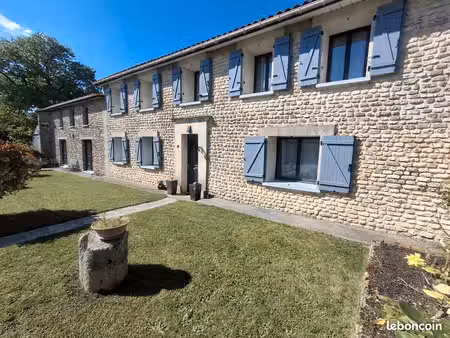 maison charentaise