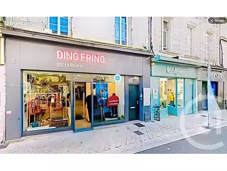 local commercial 140 m²