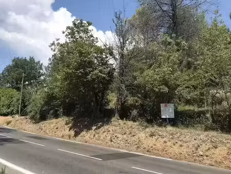 vente terrain 700 m² à grasse (06130)  135 000 €