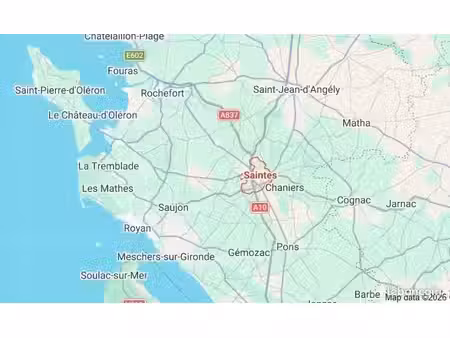 terrain 1 200 m² saintes