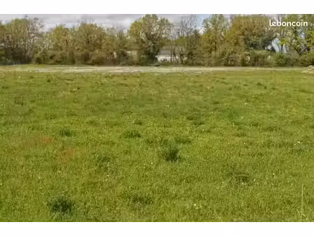 terrain 1 200 m² chateauneuf sur cher