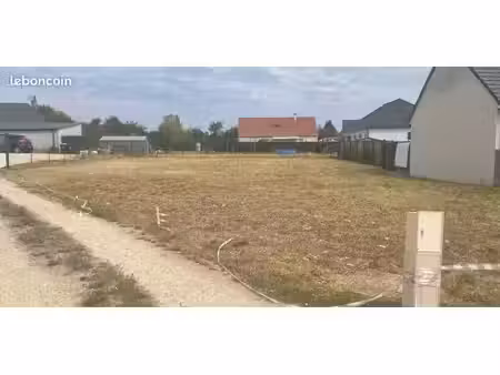 terrain constructible viabilisé 754 m² | secteur prisé vasselay (proche bourges/st doulcha