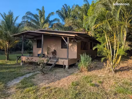 maison bois de 2019 – 85 m² – terrain 22 000 m² – 175 000
