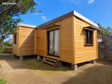 tiny house  bungalow  studio de jardin