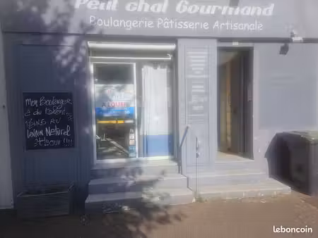 local commercial 20 m² saintes