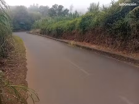 vend terrain 1300m2 a dos d'âne zone u camping 25mil