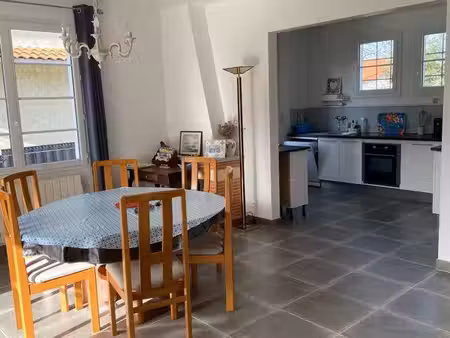 location maison ronce les bains