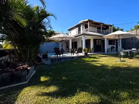 maison 4 pièces 75 m²