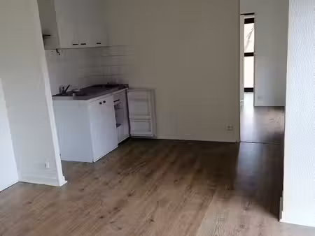 lannion proxi centre ville  appartement t2 avec parking