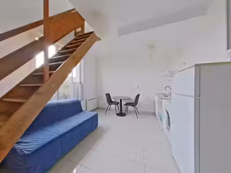 location appartement 2 pièces 23.62 m² à ivry-sur-seine (94200)  800 €
