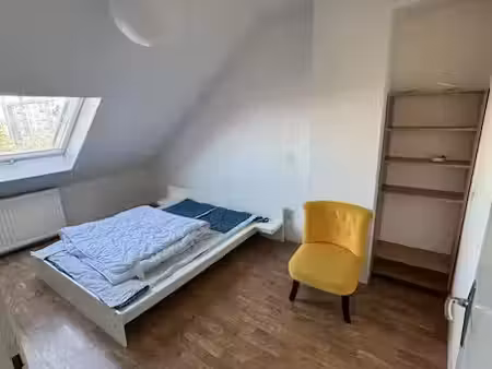 location meublée appartement 2 pièces 40 m² à la roche-sur-yon (85000)  735 €