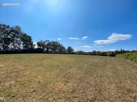 terrain 2613 m² aubusson