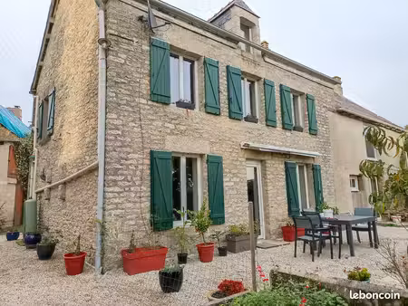 ancien corps de ferme proche de dinan