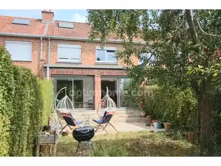 hem centre -maison rénovée avec extension  jardin sud-ouest et possibilité de garage