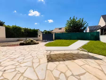 maison familiale 8 pieces avec jardin - garage et sous-sol complet