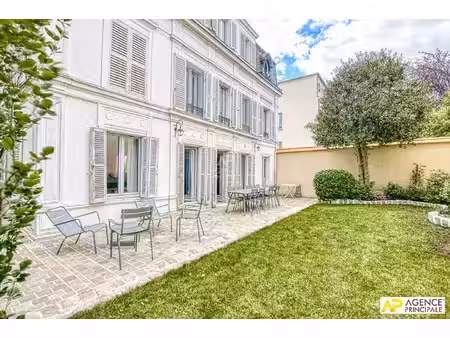 versailles notre-dame les prés - maison 9 pièces 271.76 m² au sol avec dépendance et sous-