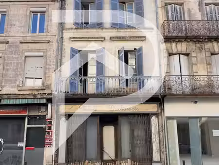 immeuble 7 pièces 180 m²