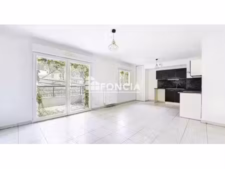 nice ouest - appartement 2 pièces dans résidence avec piscine - terrasse et stationnement