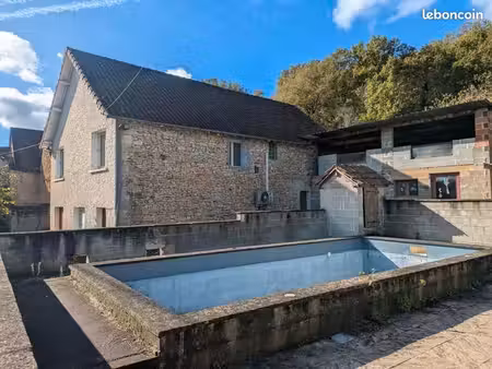 ferme 9 pièces 198 m²
