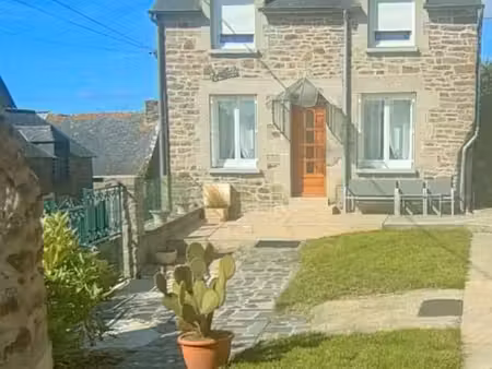 maison à louer – environ 80 m² – située à saint-hélen 22100
