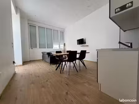 à vendre – charmant t2 entièrement rénové à vieux-charmont