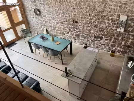 appartement loft 90m2 mouthe