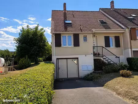 maison 9 pièces 108 m²