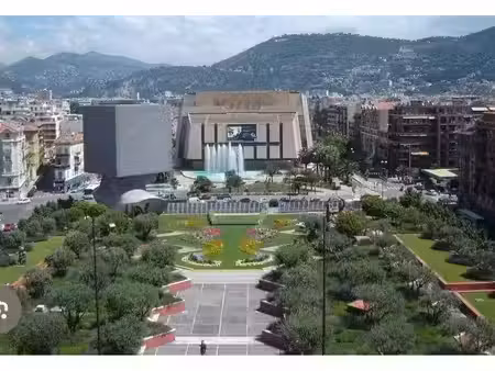 location meublée appartement 2 pièces 59 m² à nice (06000)  1 200 €