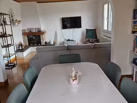 maison à longevelle sur le doubs