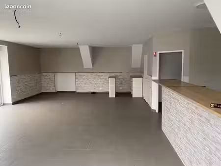 local  commercial à louer