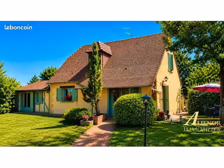maison 5 pièces 121 m²
