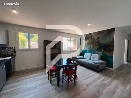 appartement 3 pièces 50 m²
