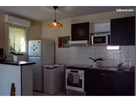t3 meublé 58 m² avec balcon & parkings – sarlat