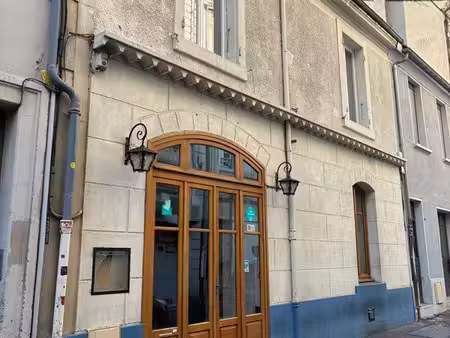 local restaurant / dark kitchen / cuisine proche gare centre ville
