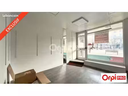 local commercial 46 m²