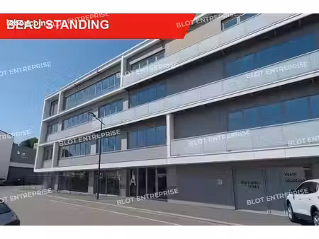 bureaux 90 m²