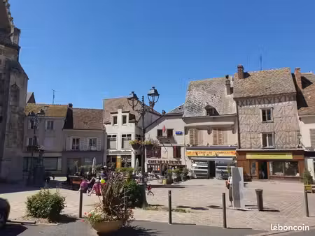 local commercial
