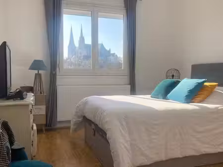 dernier étage – vue panoramique sur la cathédrale
