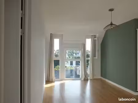 appartement . 64m2 . 3 pièces