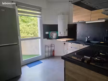 agreable t3 meublé  équipé