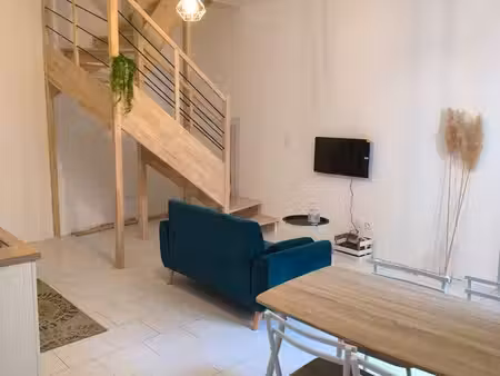 a louer t2 duplex meublé refait à neuf