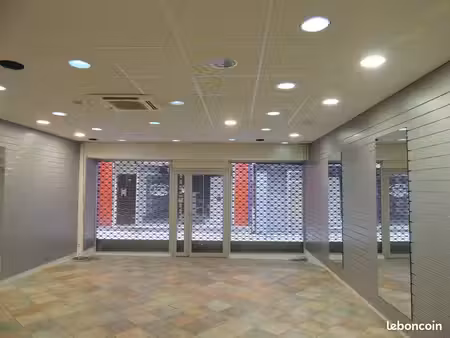 local commercial 80m2+cave 60m2