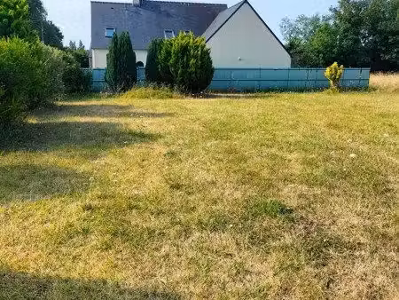 terrain 1 014 m² loctudy