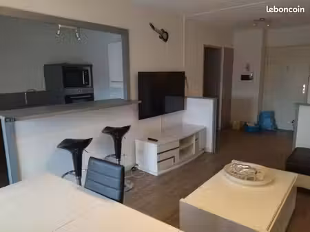 appartement p2 50m2 avec bacon